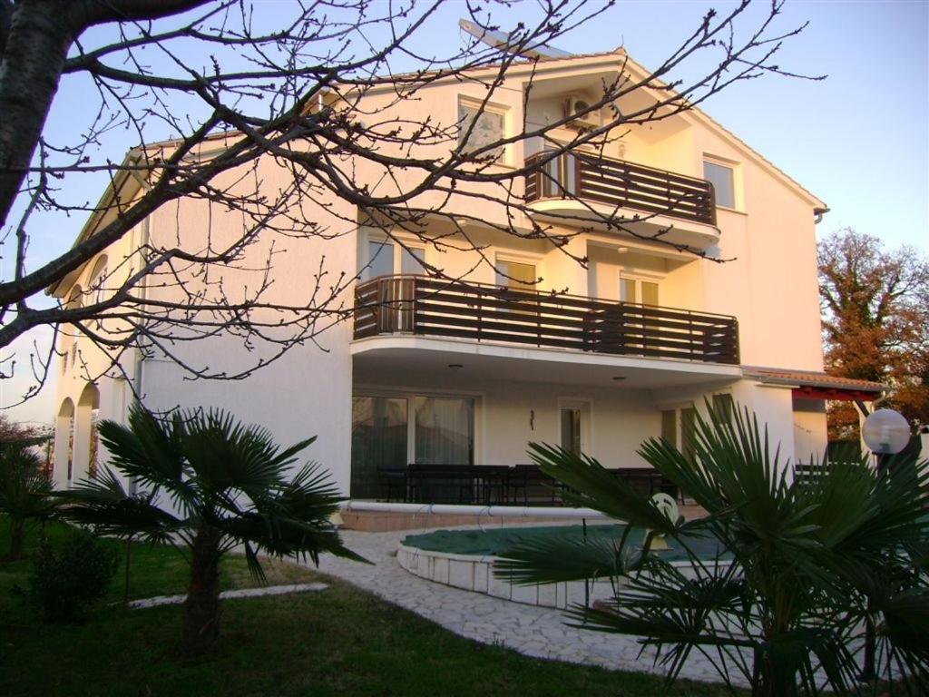 In With Balcony, Air Conditioning, Wifi 819-2